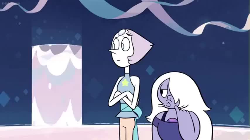 - I left my special hat at the big donut. - Pearl: I've never seen you wear this.