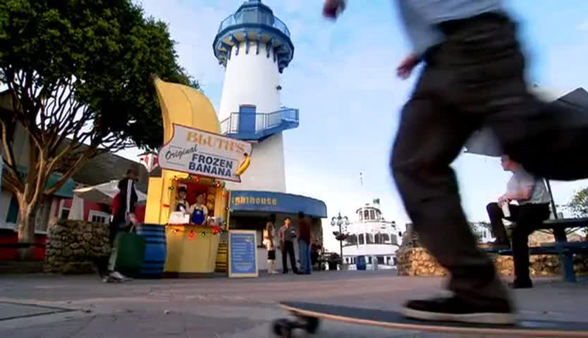 At the banana stand, George Michael was also working.