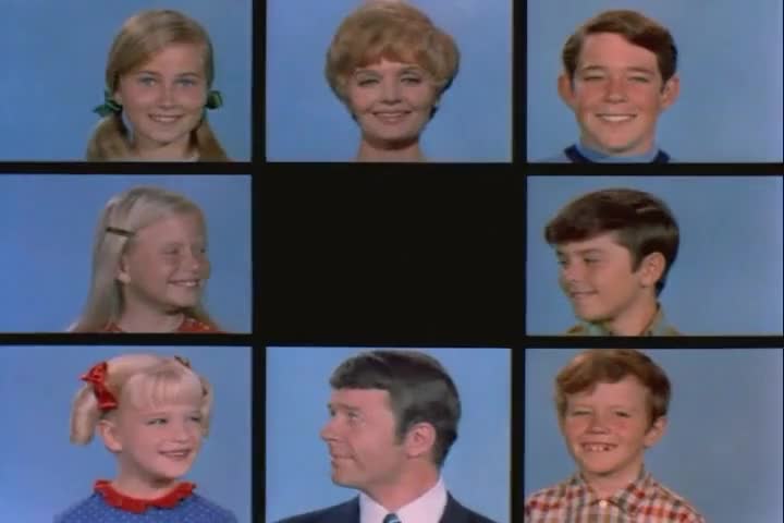 ♪ That's the way they all became the Brady Bunch ♪